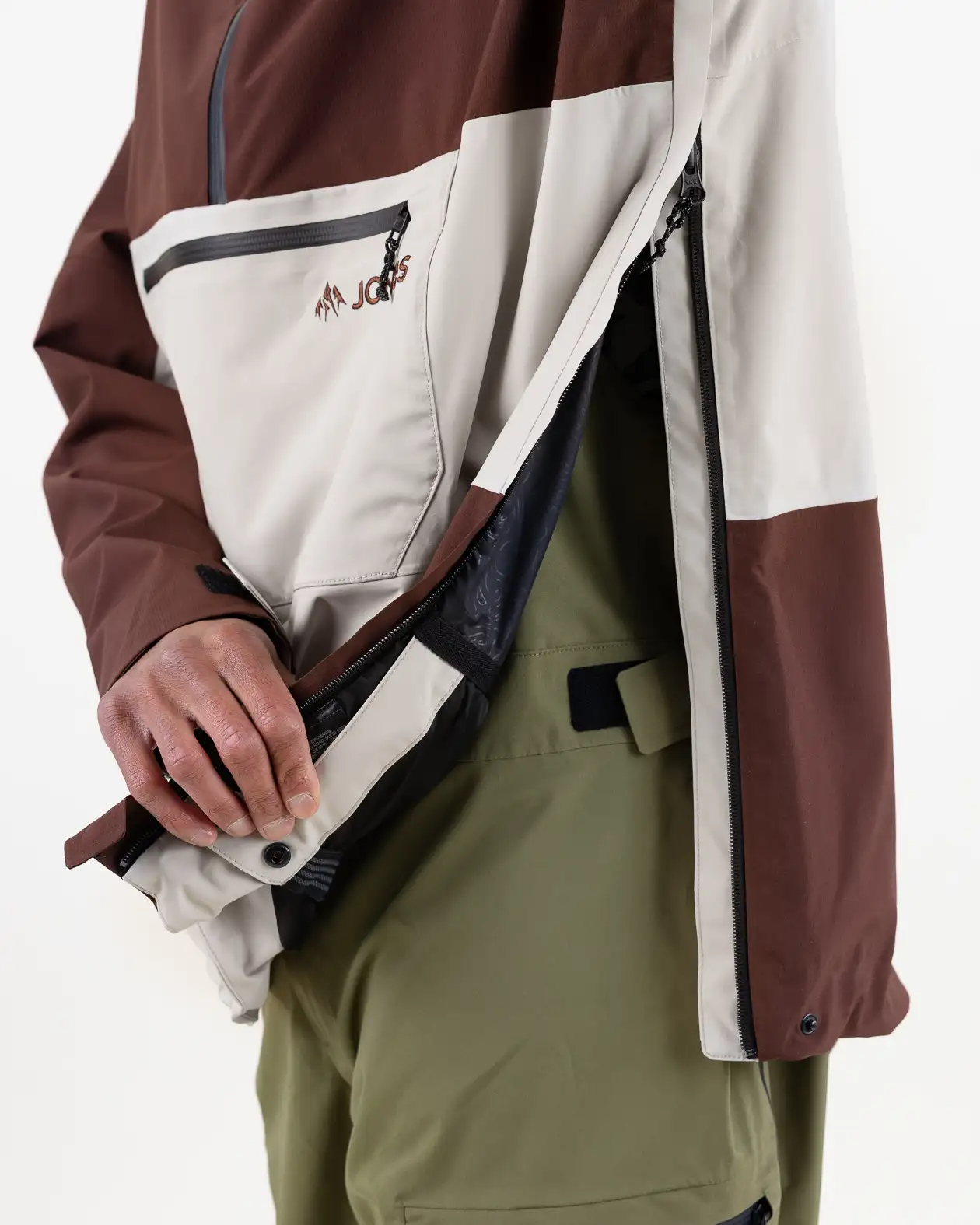 Men’s MTN Surf Recycled Anorak - Image 13